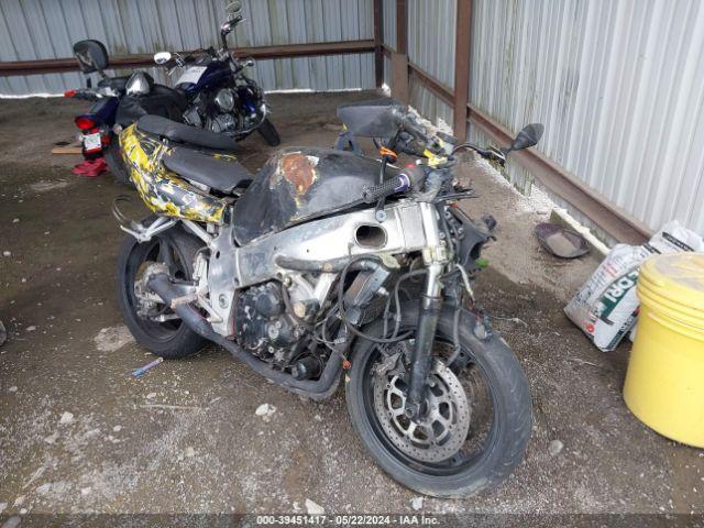  Salvage Suzuki Gsx-r600