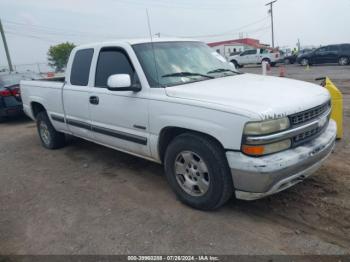  Salvage Chevrolet Silverado 1500