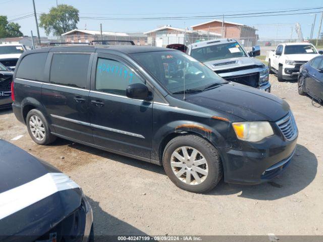  Salvage Chrysler Town & Country