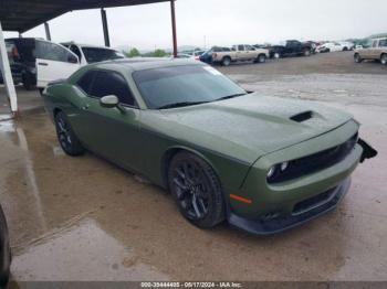  Salvage Dodge Challenger