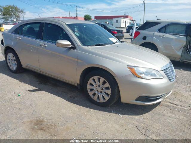  Salvage Chrysler 200