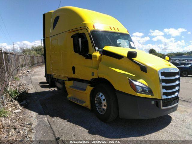  Salvage Freightliner Cascadia 126