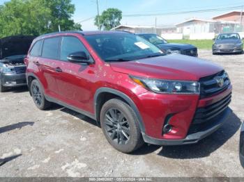  Salvage Toyota Highlander