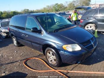  Salvage Dodge Grand Caravan