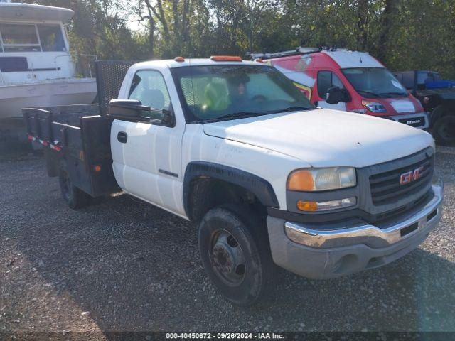  Salvage General Motors Sierra 3500 Chassis