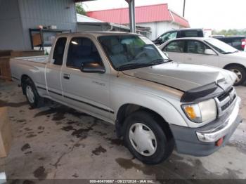  Salvage Toyota Tacoma