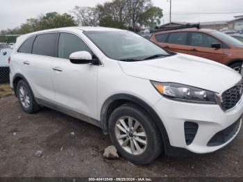  Salvage Kia Sorento