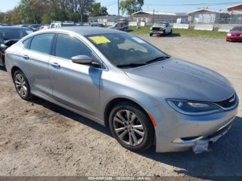  Salvage Chrysler 200