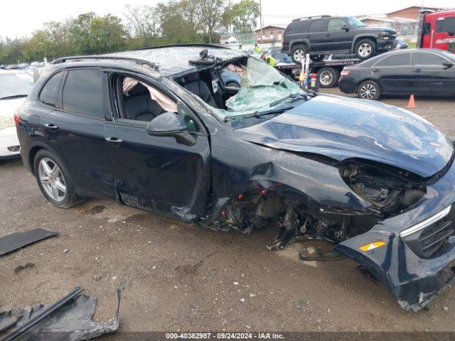  Salvage Porsche Cayenne