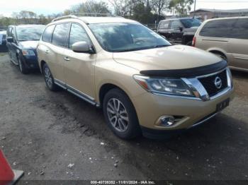  Salvage Nissan Pathfinder