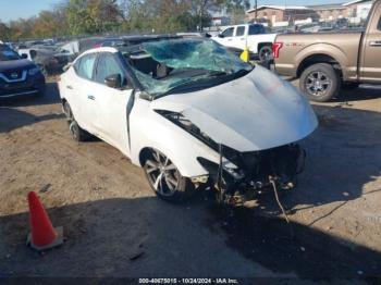  Salvage Nissan Maxima