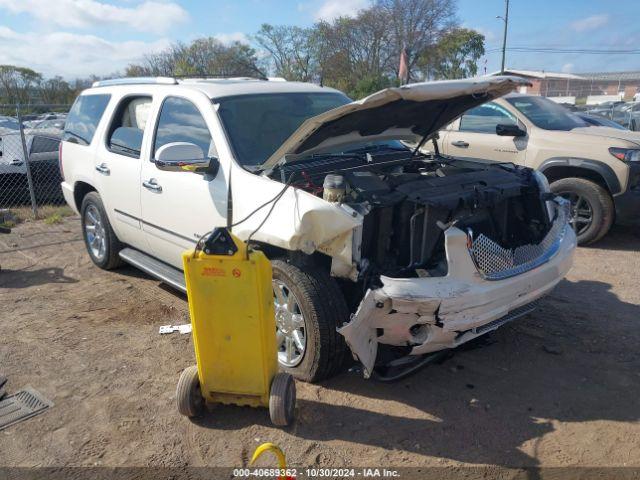  Salvage GMC Yukon