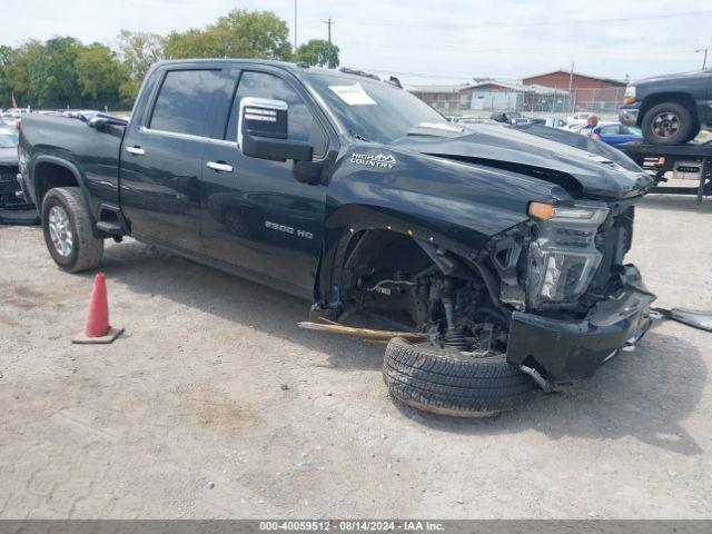  Salvage Chevrolet Silverado 2500