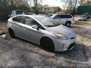  Salvage Toyota Prius