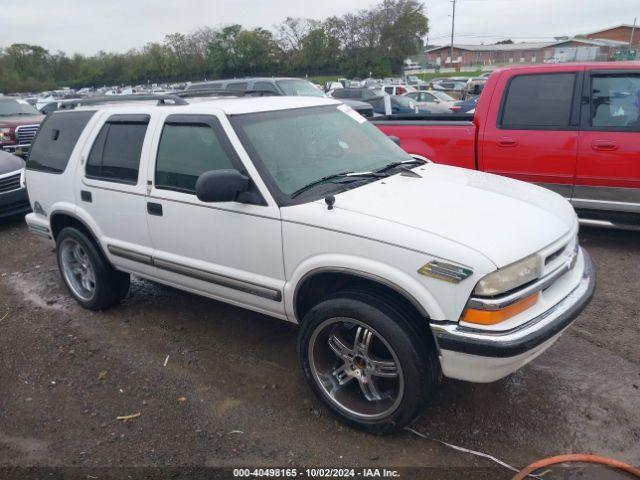  Salvage Chevrolet Blazer