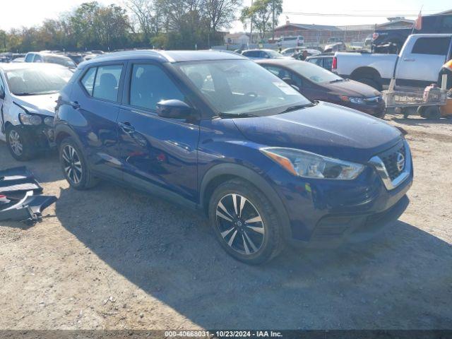  Salvage Nissan Kicks