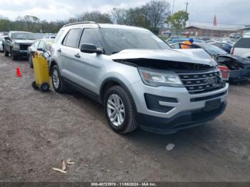  Salvage Ford Explorer