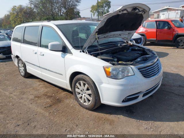  Salvage Chrysler Town & Country