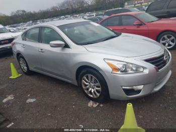  Salvage Nissan Altima