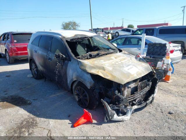  Salvage Kia Sorento