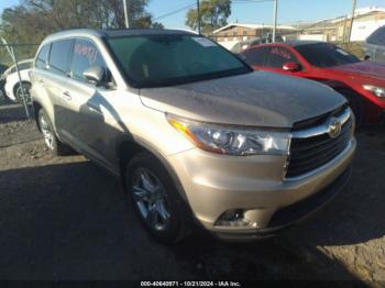  Salvage Toyota Highlander