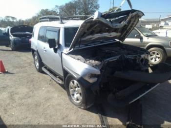  Salvage Toyota FJ Cruiser