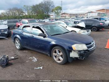  Salvage Dodge Avenger