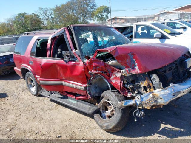  Salvage Chevrolet Blazer