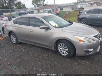  Salvage Nissan Altima