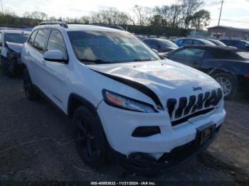  Salvage Jeep Cherokee