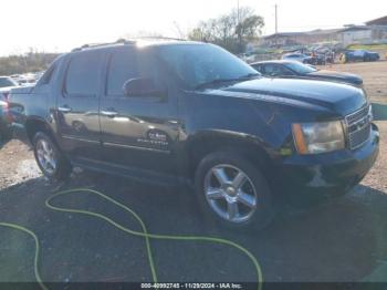  Salvage Chevrolet Avalanche 1500