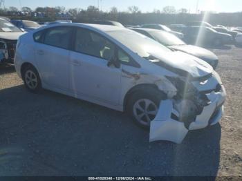  Salvage Toyota Prius