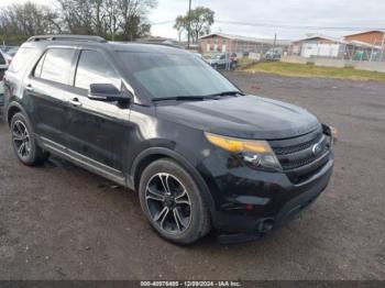  Salvage Ford Explorer