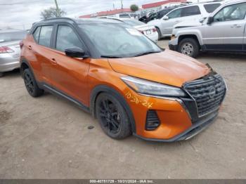  Salvage Nissan Kicks