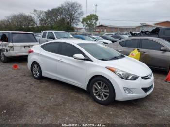  Salvage Hyundai ELANTRA