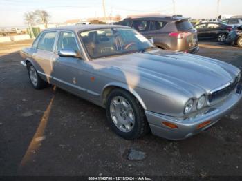  Salvage Jaguar XJ