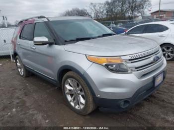  Salvage Ford Explorer