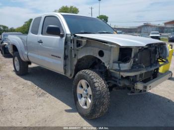  Salvage Toyota Tacoma