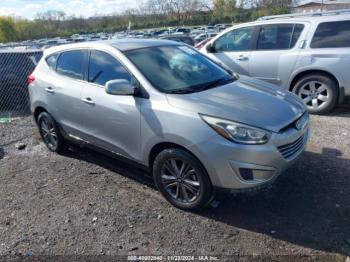  Salvage Hyundai TUCSON