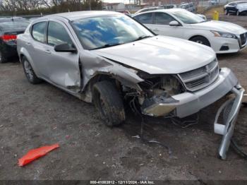  Salvage Dodge Avenger