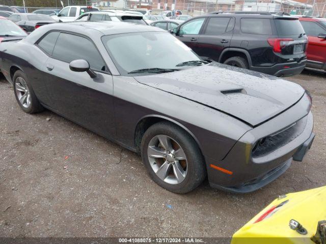  Salvage Dodge Challenger