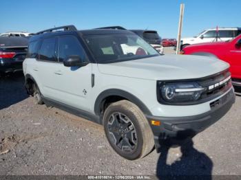  Salvage Ford Bronco