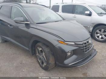  Salvage Hyundai TUCSON