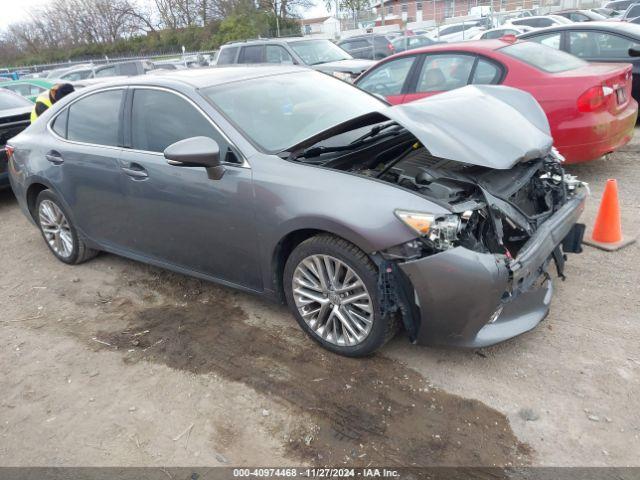  Salvage Lexus Es