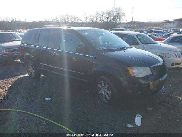  Salvage Chrysler Town & Country