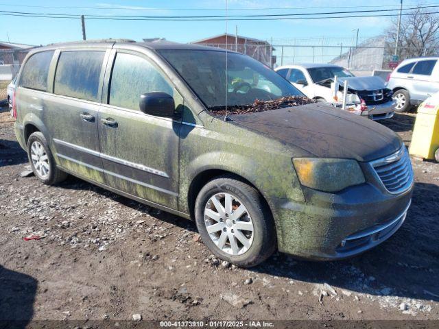  Salvage Chrysler Town & Country