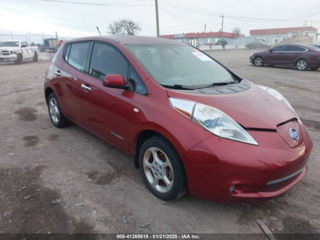  Salvage Nissan LEAF