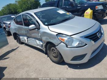  Salvage Nissan Versa