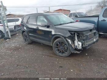  Salvage Ford Explorer