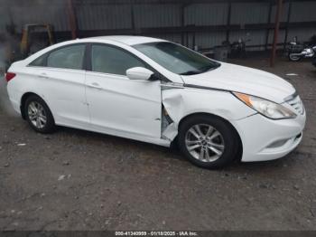  Salvage Hyundai SONATA